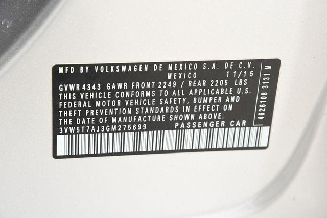 2016 Volkswagen Jetta 2.0T GLI SE photo