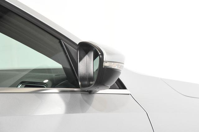 2016 Volkswagen Jetta 2.0T GLI SE photo