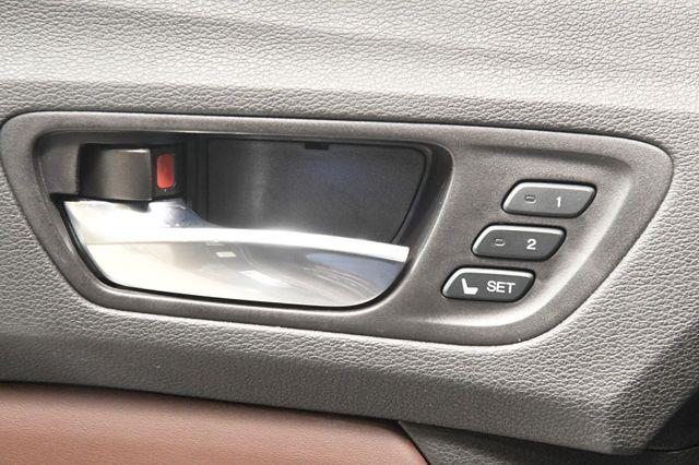 2017 Acura TLX V6 SH-AWD w/Technology Pkg photo