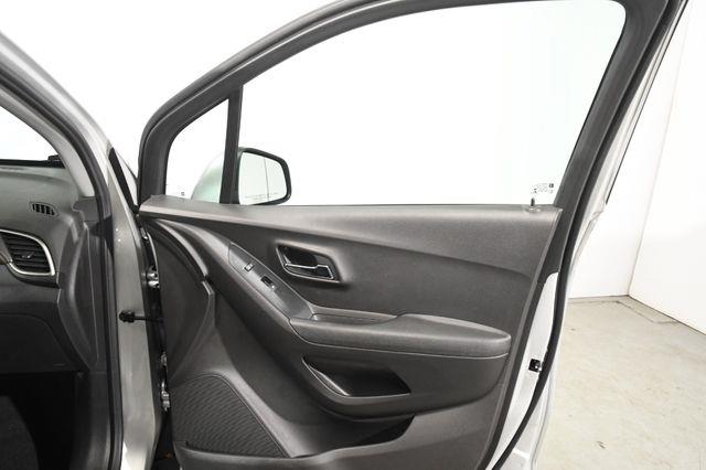 2017 Chevrolet Trax LT photo