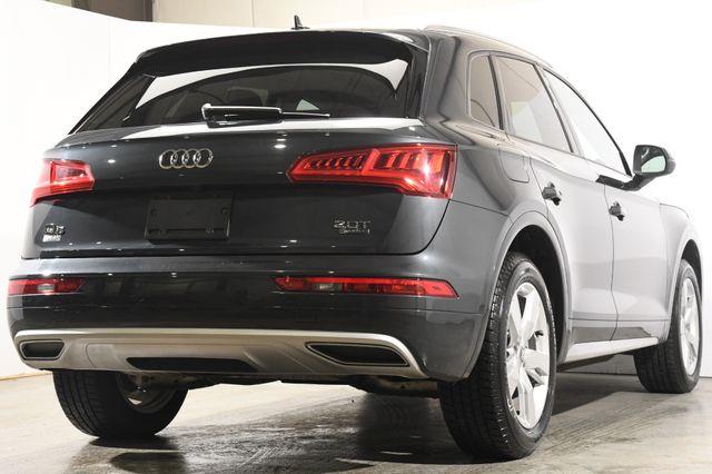 2018 Audi Q5 Tech Premium w/ Virtual Cockpi photo