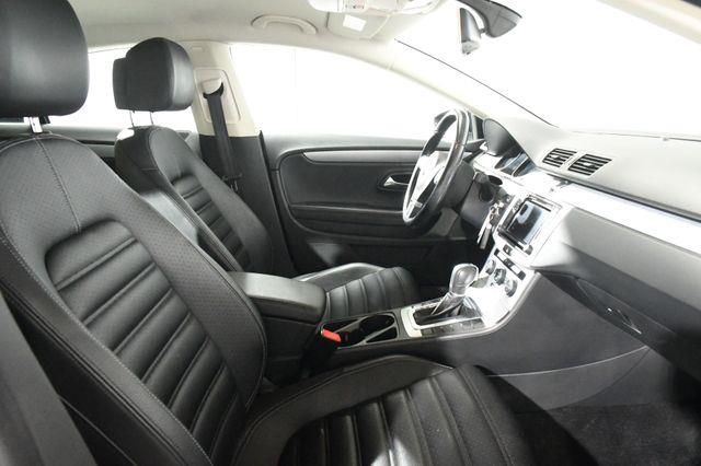 2016 Volkswagen CC Sport photo