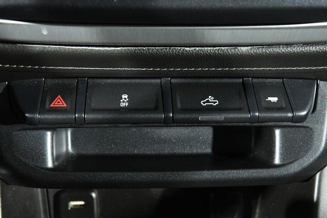 2016 GMC Canyon 4WD SLE w/ Navigation photo