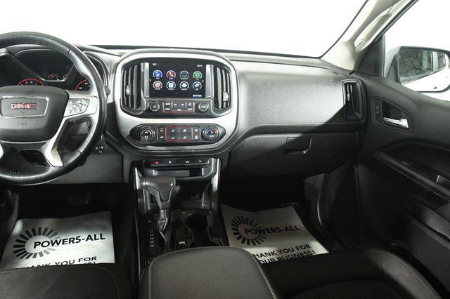 2016 GMC Canyon 4WD SLE w/ Navigation photo