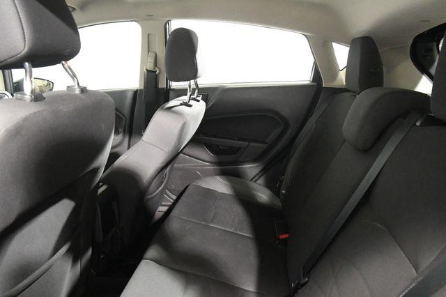2016 Ford Fiesta SE w/ Heated Seats photo