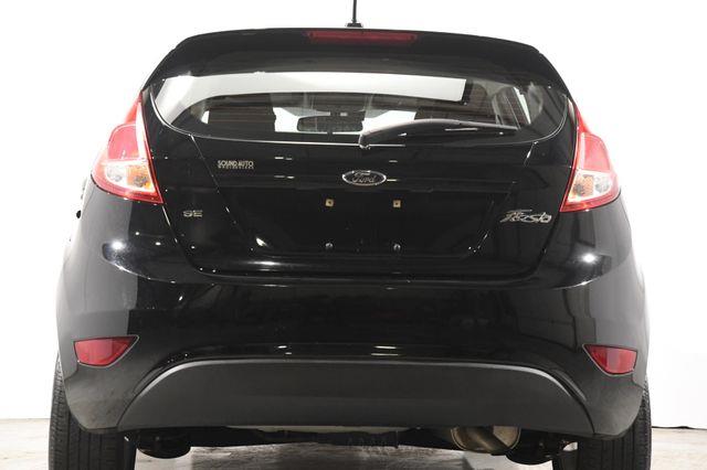 2016 Ford Fiesta SE w/ Heated Seats photo