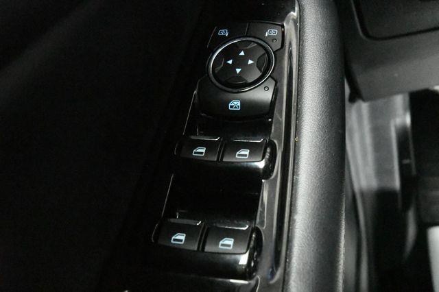 2016 Ford Edge SEL w/ Nav/ Blind Spot photo