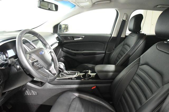 2016 Ford Edge SEL w/ Nav/ Blind Spot photo