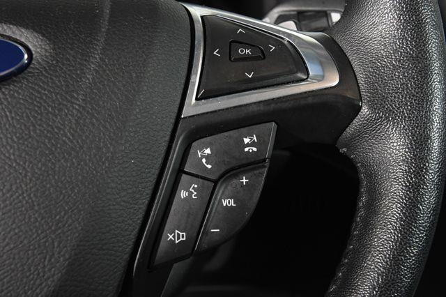 2016 Ford Edge SEL w/ Nav/ Blind Spot photo