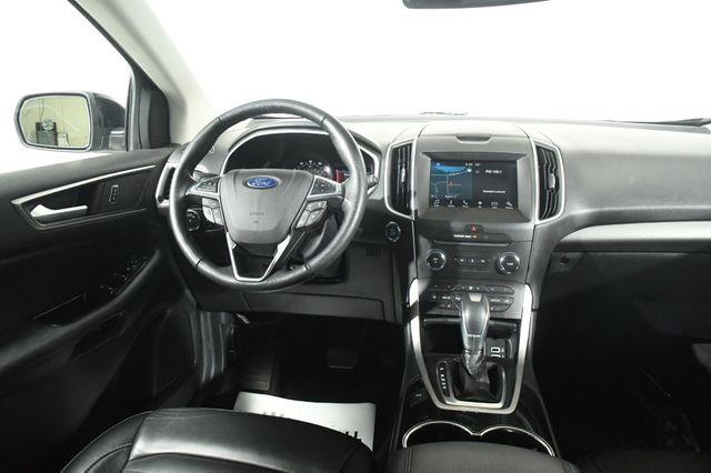2016 Ford Edge SEL w/ Nav/ Blind Spot photo