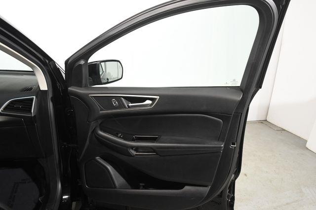 2016 Ford Edge SEL w/ Nav/ Blind Spot photo