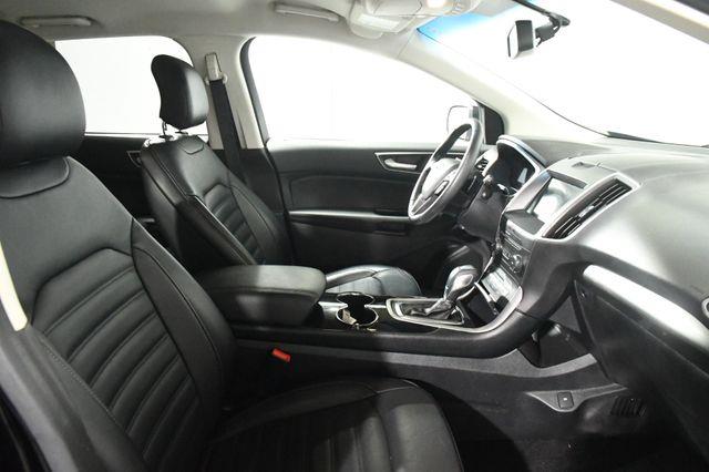 2016 Ford Edge SEL w/ Nav/ Blind Spot photo