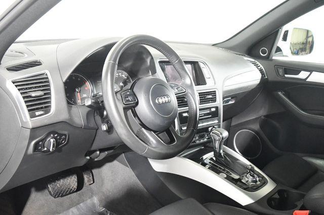 2017 Audi Q5 Premium Plus photo