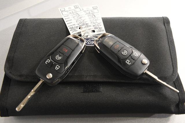 2016 Ford F-150 XLT w/ Heated Seats & Sync photo
