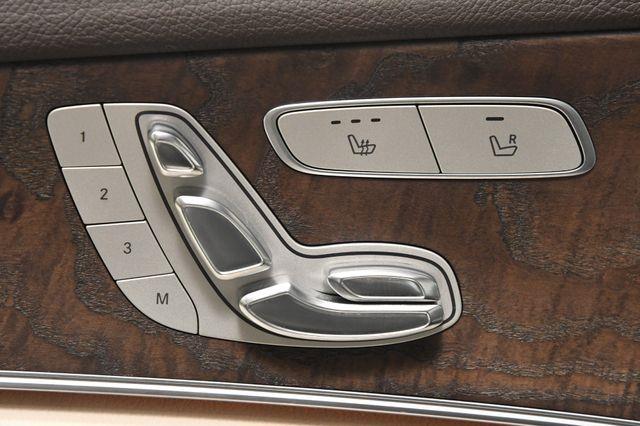 2017 Mercedes-Benz E 300 Luxury w/ Nav/ Blind Spot/ Saf photo