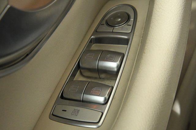 2017 Mercedes-Benz E 300 Luxury w/ Nav/ Blind Spot/ Saf photo