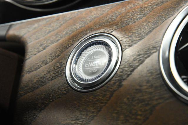 2017 Mercedes-Benz E 300 Luxury w/ Nav/ Blind Spot/ Saf photo