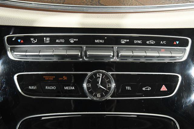 2017 Mercedes-Benz E 300 Luxury w/ Nav/ Blind Spot/ Saf photo