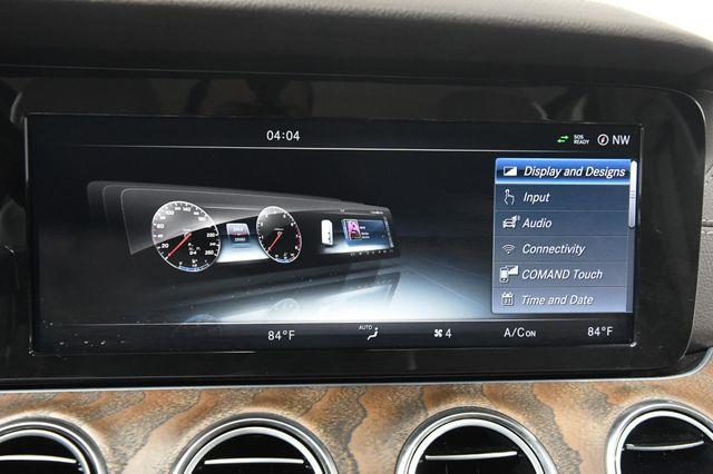2017 Mercedes-Benz E 300 Luxury w/ Nav/ Blind Spot/ Saf photo