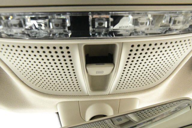 2017 Mercedes-Benz E 300 Luxury w/ Nav/ Blind Spot/ Saf photo