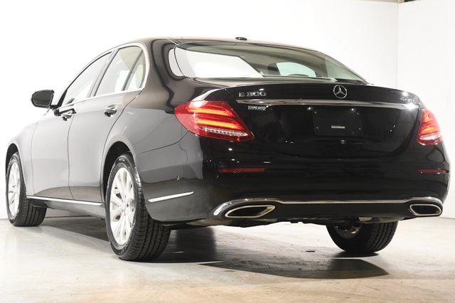 2017 Mercedes-Benz E 300 Luxury w/ Nav/ Blind Spot/ Saf photo