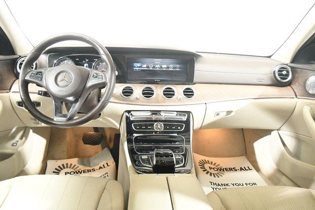 2017 Mercedes-Benz E 300 Luxury w/ Nav/ Blind Spot/ Saf photo