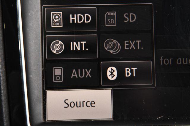 2016 Volkswagen Touareg Lux w/ Nav/ Blind Spot/ Safety photo