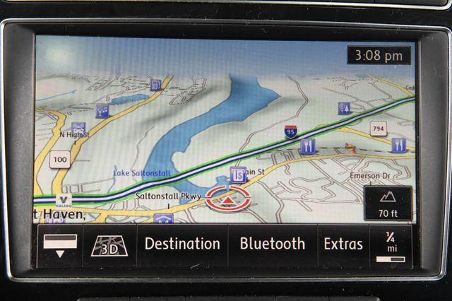 2016 Volkswagen Touareg Lux w/ Nav/ Blind Spot/ Safety photo