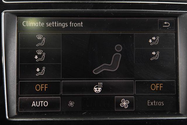 2016 Volkswagen Touareg Lux w/ Nav/ Blind Spot/ Safety photo