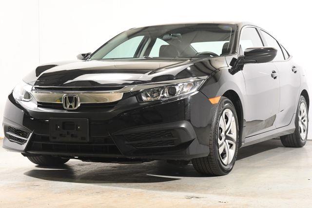 The 2017 Honda Civic LX photos