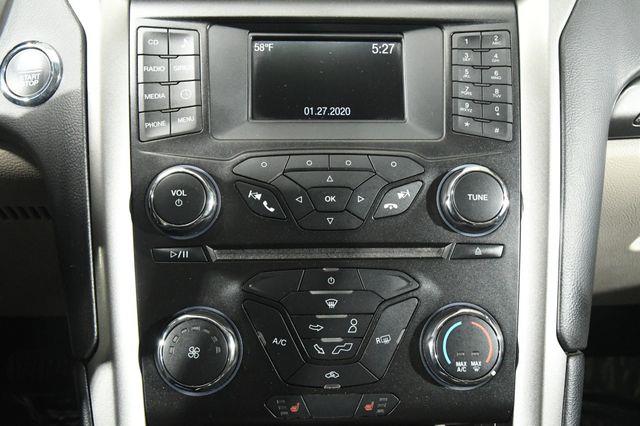 2017 Ford Fusion SE photo