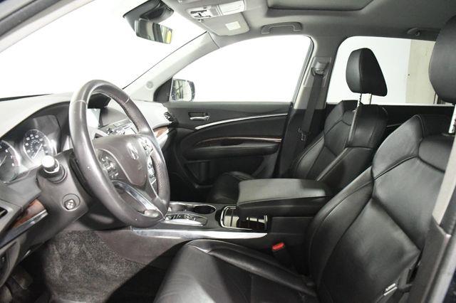 2017 Acura MDX w/Technology Pkg photo