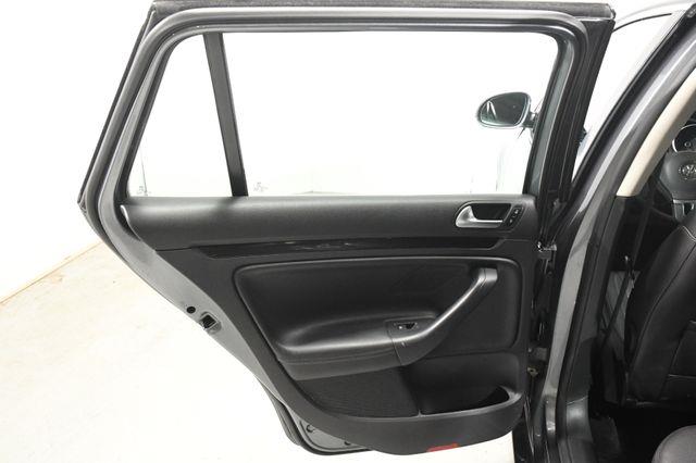 2014 Volkswagen Jetta SportWagen TDI photo