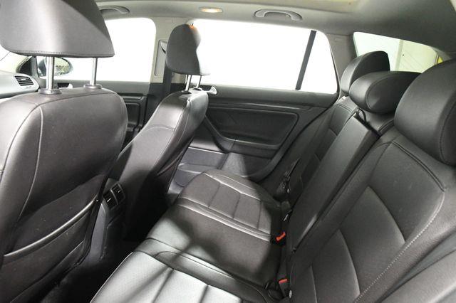 2014 Volkswagen Jetta SportWagen TDI photo