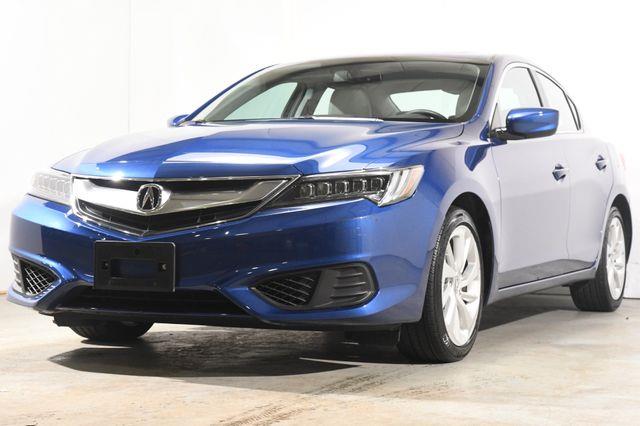 The 2017 Acura ILX w/Technology Plus Pkg photos