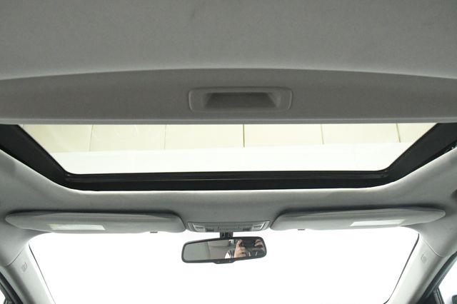 2017 Acura ILX w/Technology Plus Pkg photo