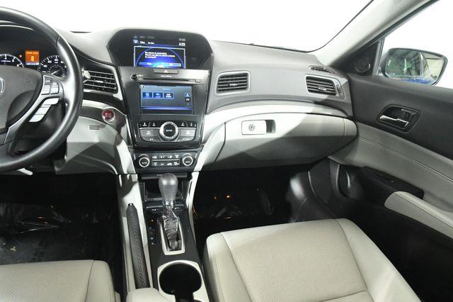 2017 Acura ILX w/Technology Plus Pkg photo