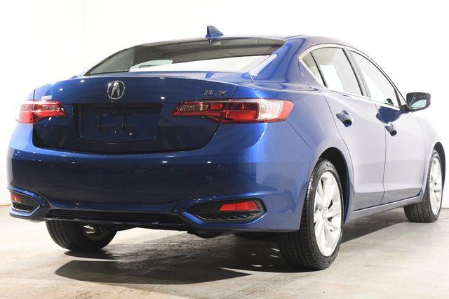 2017 Acura ILX w/Technology Plus Pkg photo