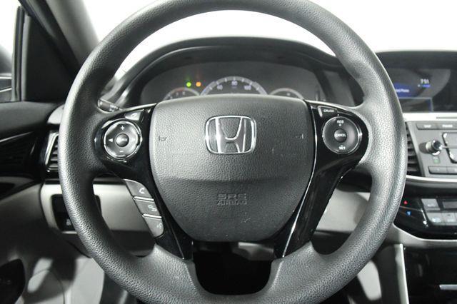 2016 Honda Accord LX photo