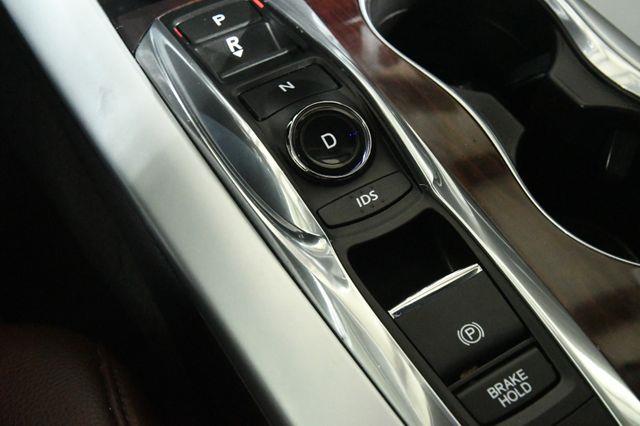 2017 Acura TLX V6 photo