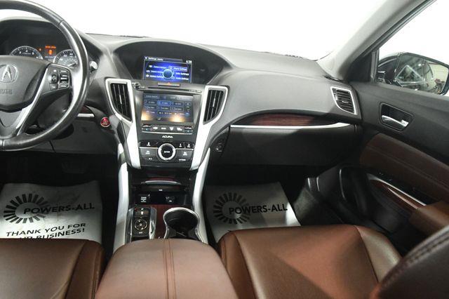 2017 Acura TLX V6 photo