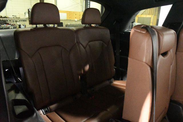 2017 Audi Q7 Premium Plus w/ Virtual Cockpi photo
