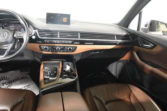 2017 Audi Q7 Premium Plus w/ Virtual Cockpi photo