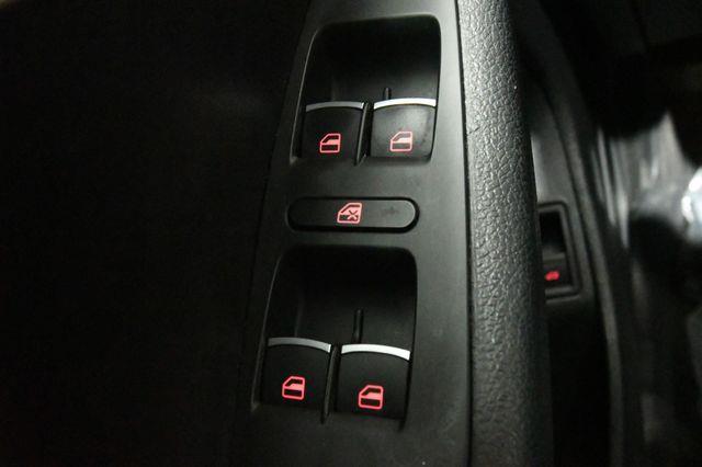 2017 Volkswagen Jetta GLI photo
