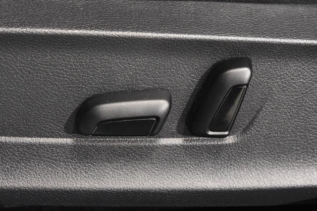 2017 Volkswagen Jetta GLI photo