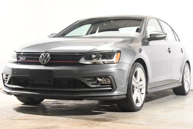 The 2017 Volkswagen Jetta GLI photos