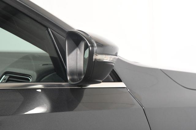 2017 Volkswagen Jetta GLI photo