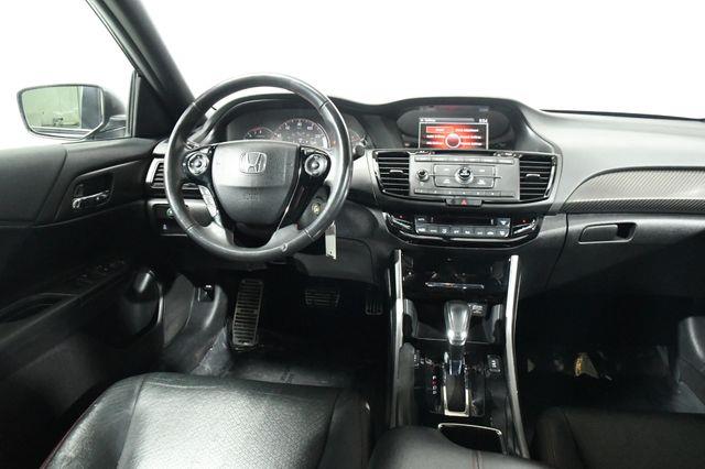 2017 Honda Accord Sport SE photo