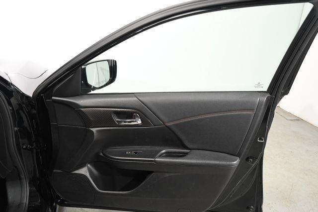 2017 Honda Accord Sport SE photo