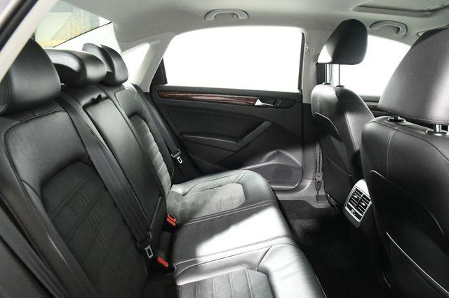 2013 Volkswagen Passat TDI SEL Premium photo